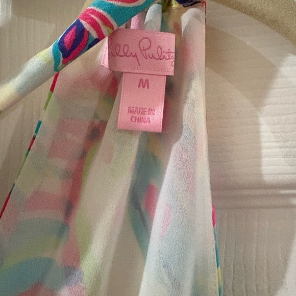 Lilly Pulitzer bundle of a dress and 5 tanks tops and shirts. All EUC. Size med - Picture 10 of 15